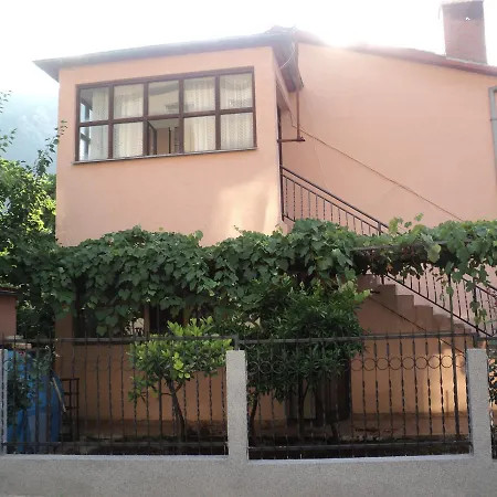 Apartments Skaljari Kotor Exterior foto